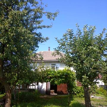 Продается часный дом.на берегу реки Сейм под жилой дом дачу г.Батурин.