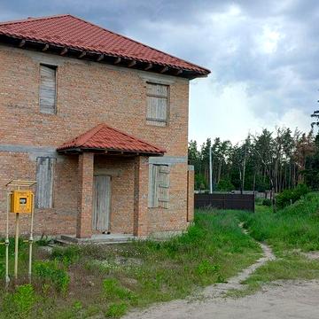 Будинок в Мощуні