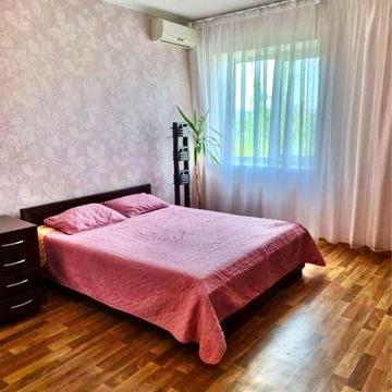 Аренда СДАМ Центр Спальня + кухня студия евроремонт ванная.SDW