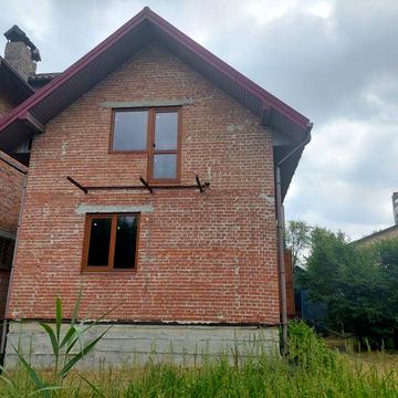 Продаж будинку з ділянкою Львів