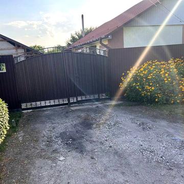 Продам будинок в хорошому стані