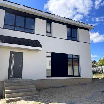 +Світлий, просторий будинок в Колоденці!