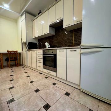Червоної Калини просп., 58