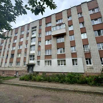 Продам 1км квартиру з ремонтом по вул.Стрийська 101