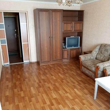 Продам 1к Харківська