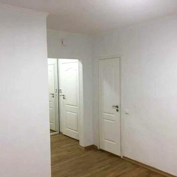 Здається 4-х кімн.  квартира (без меблів)  м. Позняки. 120 кв.м.