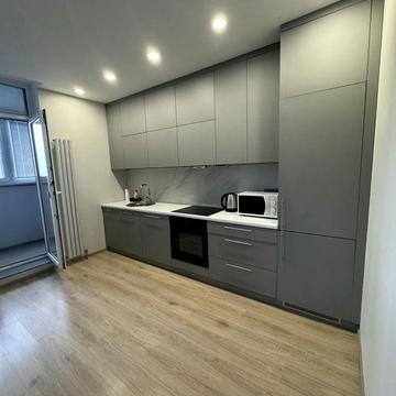 Микільсько-Слобідська вул., 8