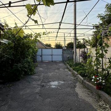 Будинок на Яблунській