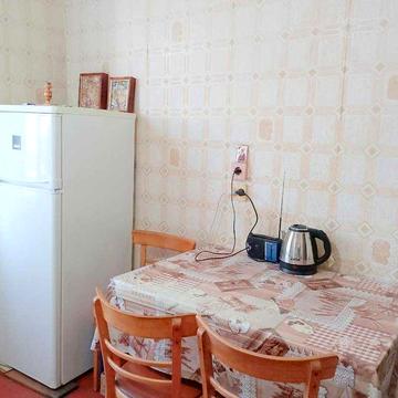 2 кімнатна з усіма меблями і технікою на Рокосовського, р-н Туристу