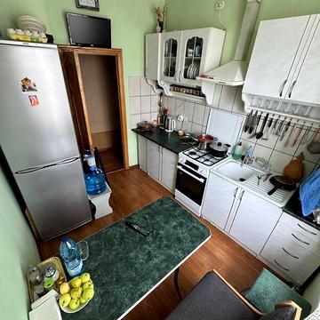 Продаж 2к Квартира Вячеслава Чорновола вулиця