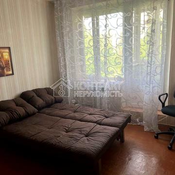Перемоги просп., 68б