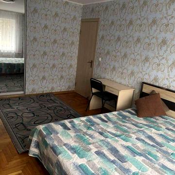 Оренда 2кім квартири на проспекті