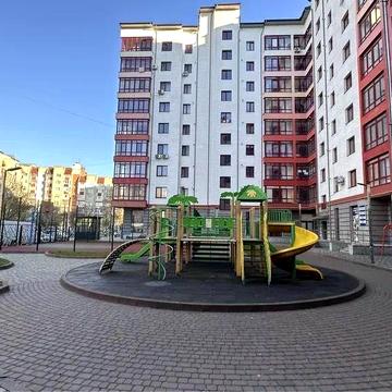 Продаж 2 км квартири в зданому будинку в затишному районі міста