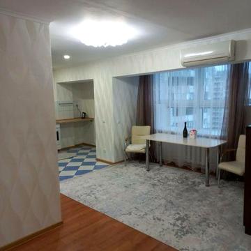 Продаж простороі однокімнатноі квартири-студії 65 м2 на Ахматова ЖК Ахматова, Позняки
