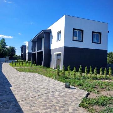 Дуплекс з гаражем!  в с.ВІТА ПОШТОВА Без %