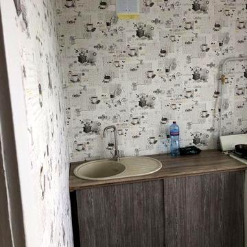 Продам большую 1 к.кв. ул.Б.Хмельницького 26