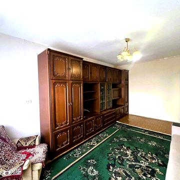 Затишна 1-к. кв. по вул. Вишняківській, 5 м. Харківська