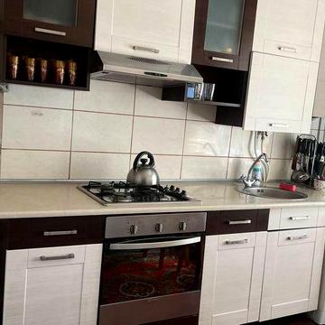 Продаж будинку в Центрі міста