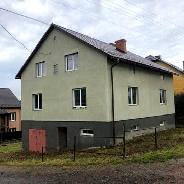 Продається красивий будинок у Стебнику
