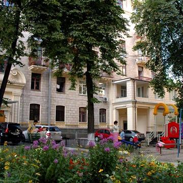 Здам 2 к.кв., вул.Заньковецької 8,м.Хрещатик.