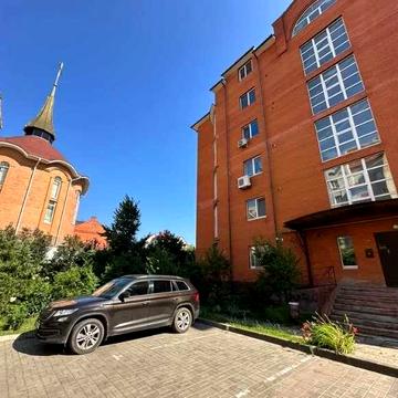 Оренда  3- кімнатної квартири по вул. Новомістенська