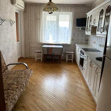 Однокімнатна на Виноградарі