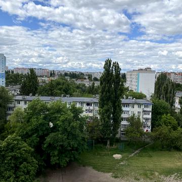 Київська вул., 44