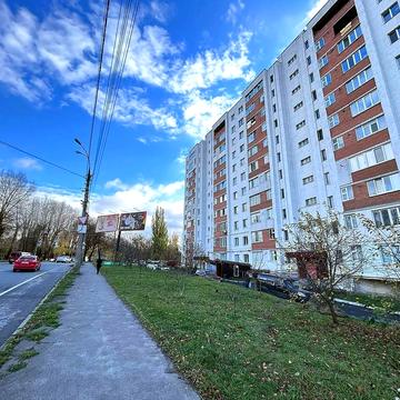 Чорновола вул., 176