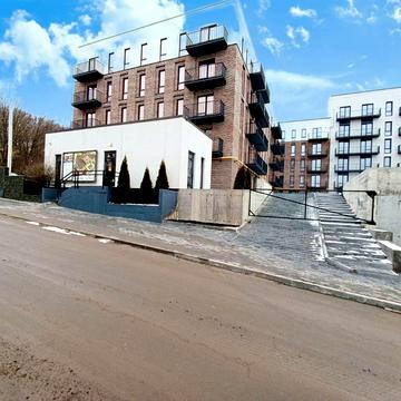 Виноградна вул., 2а