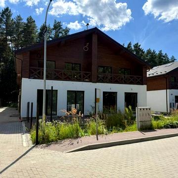 Сергія Невеличука, 86А