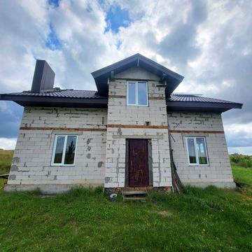 Продамо добротний  будинок біля Луцька