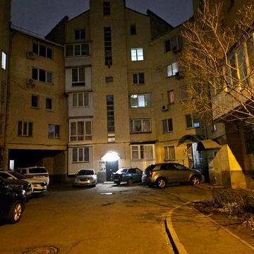 Терміновий!!! продаж 2-рівневої 5-кімнатної квартири
