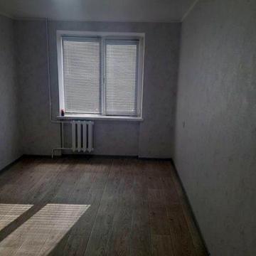 1-кім з хорошим косметичним ремонтом