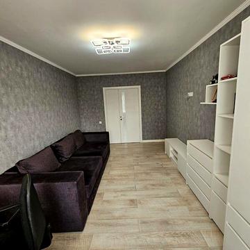 Продаж 3к Квартира Академіка Корольова вулиця