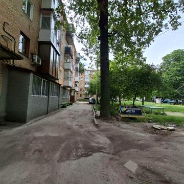 2-кімн. під ремонт р-н Дендропарку, Беляєва