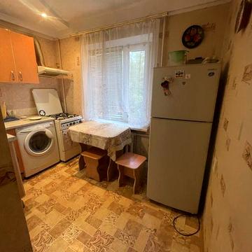 Продам 2-комн.квартиру ул.Лахтинская.