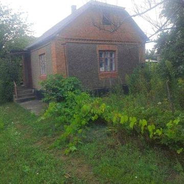 Продам гарний добротний будинок по вул.Сергієнко з прибудовами, землею