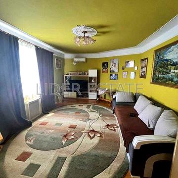 Продаж 3-поверховий будинок, Доманинці