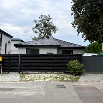 Новий будинок з ремонтом  Ірпінь, вул. Героїв  110 м² + 3,5 сотки