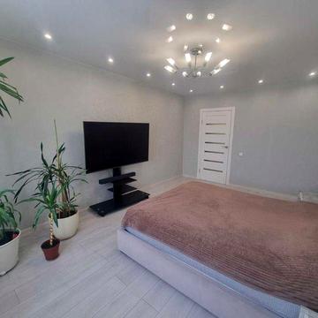 2,5% комісія продам 2 кім кв. пров. Ясинуватський 11 жк lakes