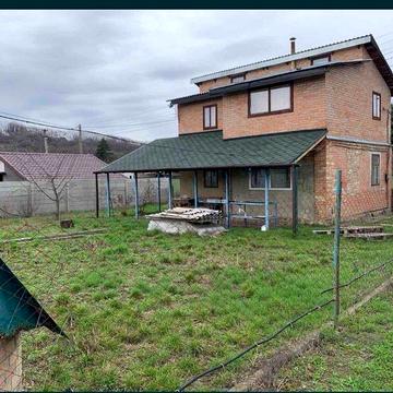 Дача на Вороніна в гарному стані