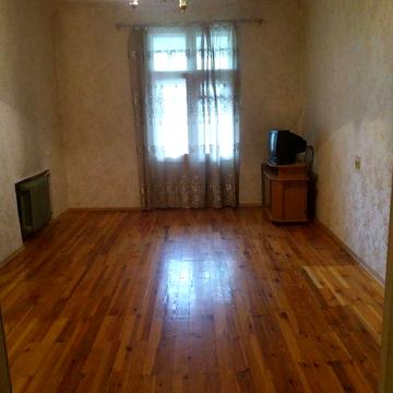 2-х комнатная сталинка, 64м. (переоборудована в 3-х комнатную) Чумака