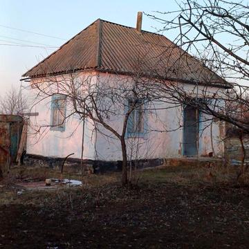 Продаж дачі з приватизированою ділянкою,р-н ПМК226,опалення є