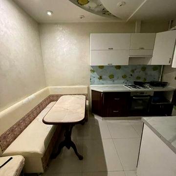 Продам 2к квартиру 70м2 Вишневе вул.Святоюріївська 11а.