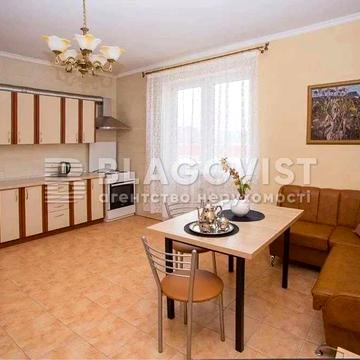 Продається квартира Мишуги 8