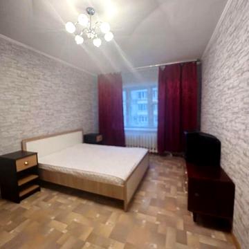 Здача 1 кв вул. Бабкина.12 2/9  8000 грн