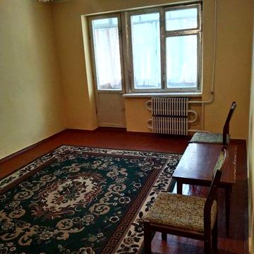 Здається 3-кімнатна квартира на Даманському