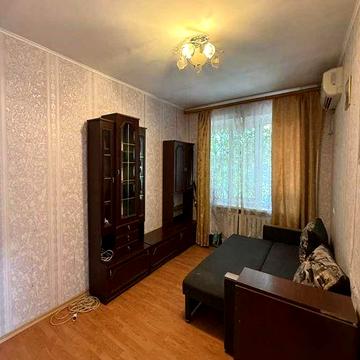 2к. квартира, Київський район , житловий стан!