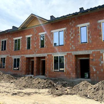 Таунхаус біля парку в Ірпені з центральними комунікаціями
