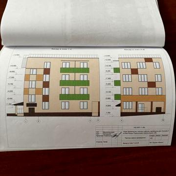 Продам квартиру в центрі міста